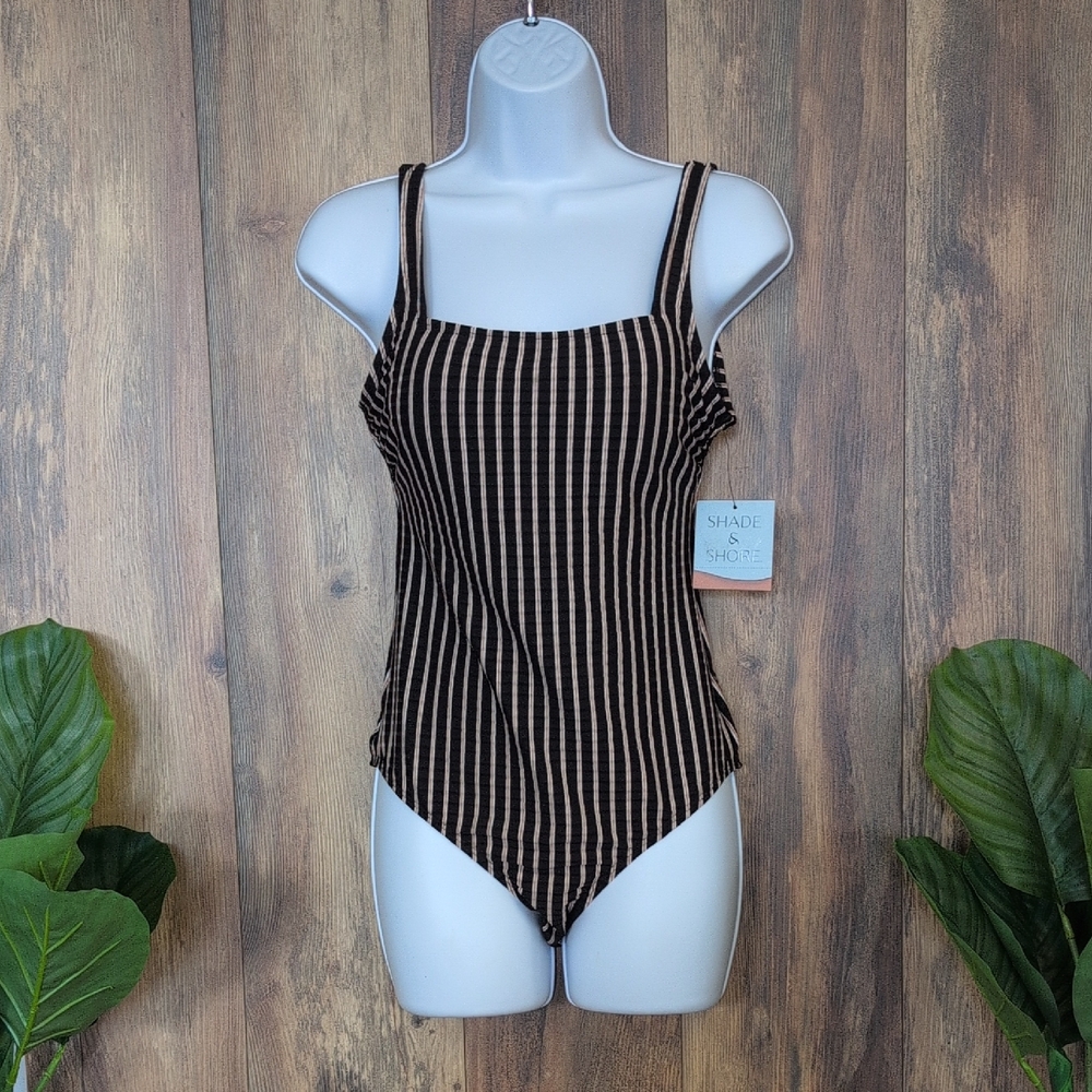 Shade & Shore Open Back Striped One Piece Swimsuit NWT                M217